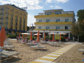 Hotel Silva Frontemare Lido Di Jesolo